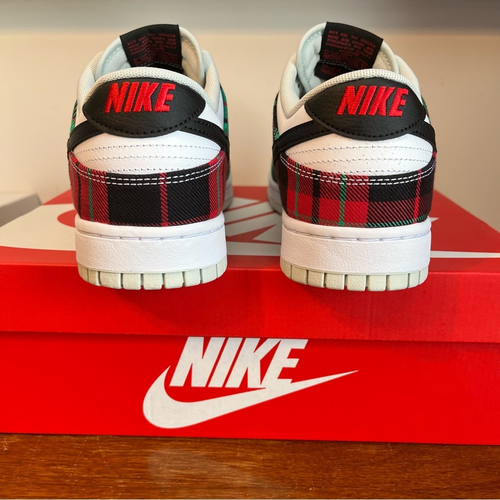 NIKE Dunk Low Retro Premium - Picture 7 of 12